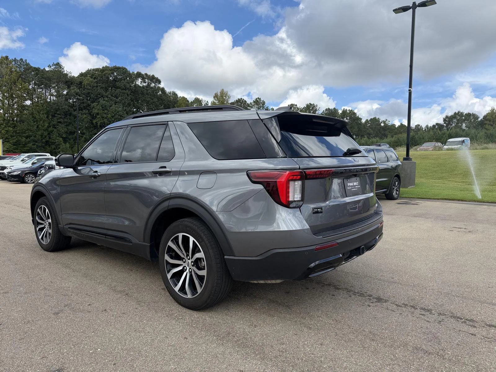 Used 2025 Carbonized Gray Ford ST-Line image 4