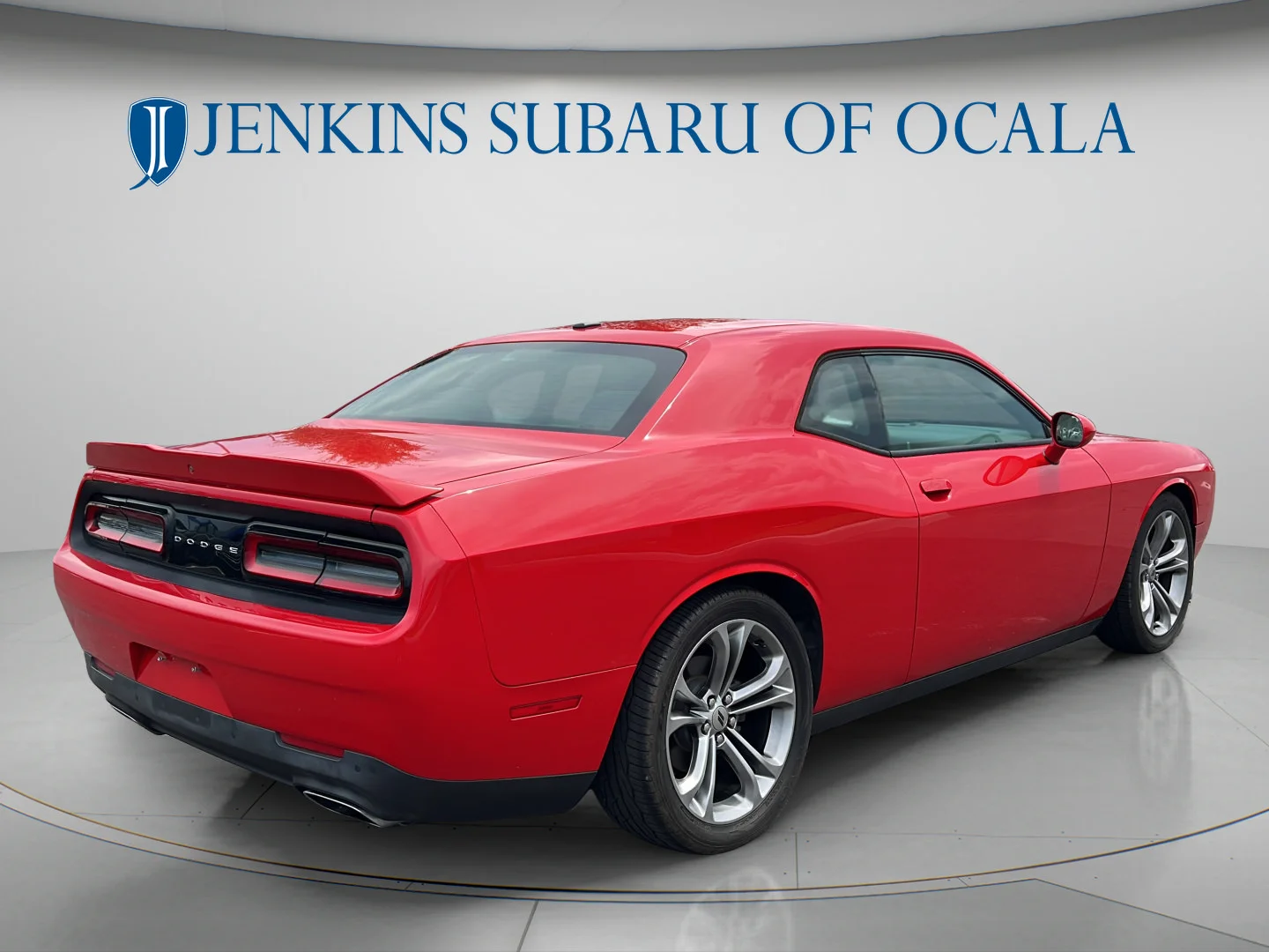 Used 2020 Torred Clearcoat Dodge R/T image 3