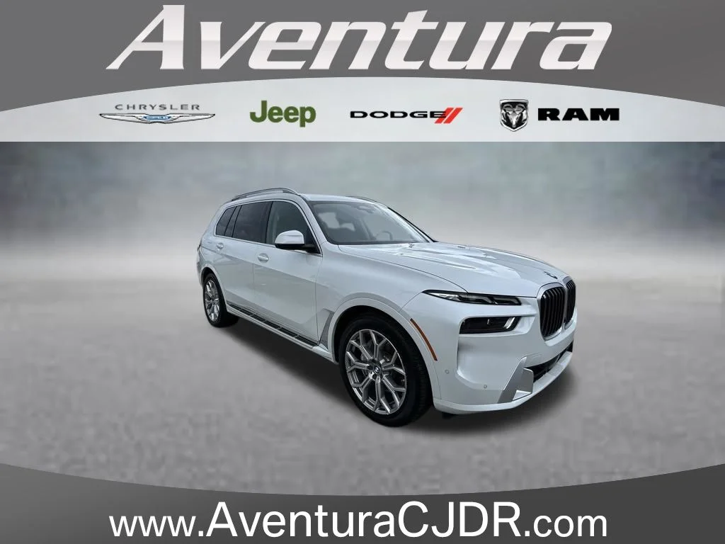 2025 BMW X7 xDrive40i's photo