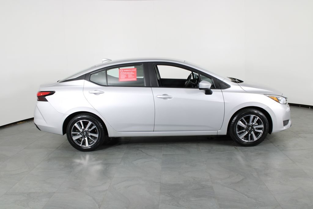 2025 Nissan Versa Sedan SV - Photo 14
