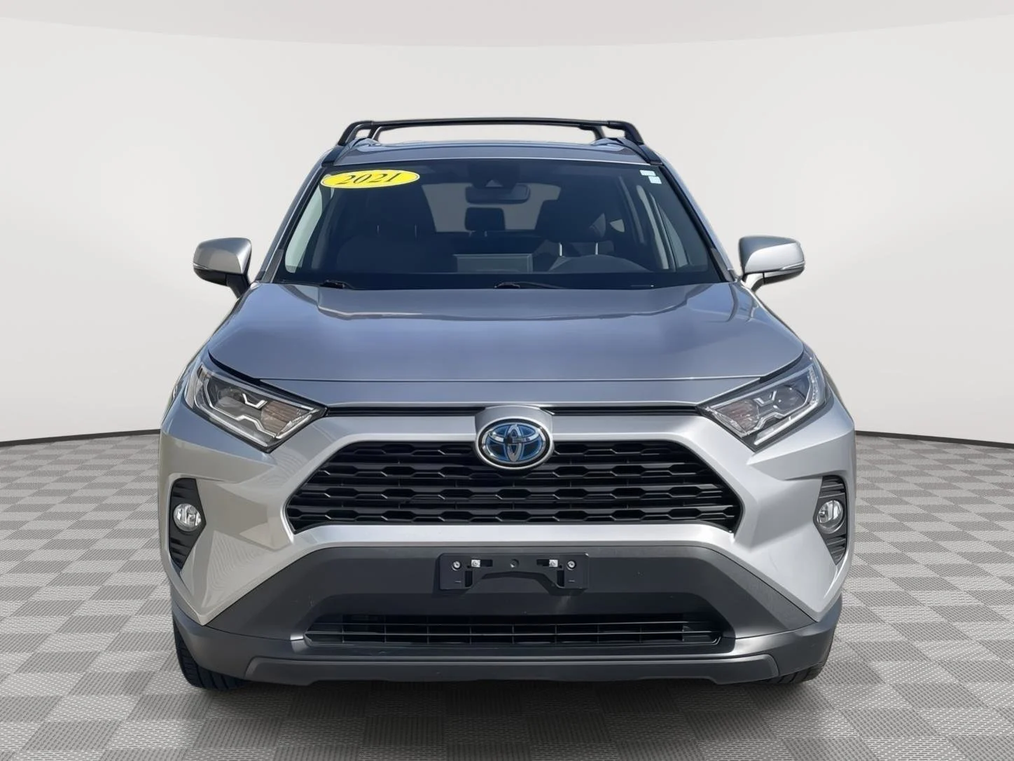 Used 2021 Silver Sky Metallic Toyota Hybrid XLE image 3
