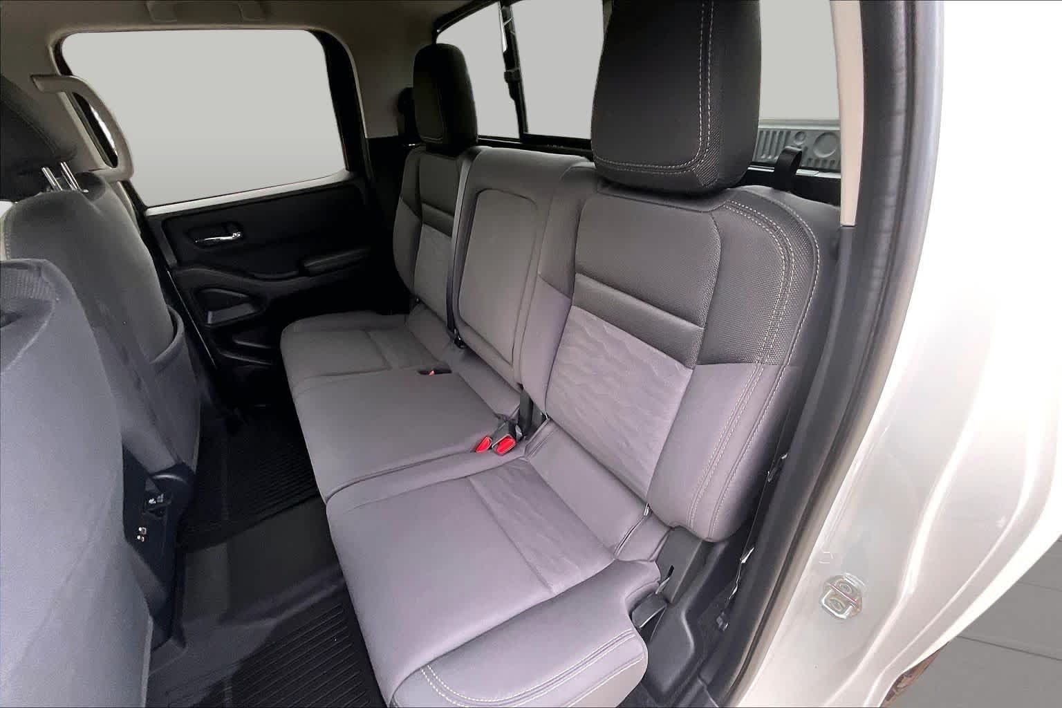Used 2023 Glacier White Nissan SV image 20