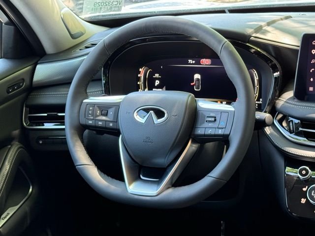 New 2027 RADIANT WHITE INFINITI Luxe FWD image 29