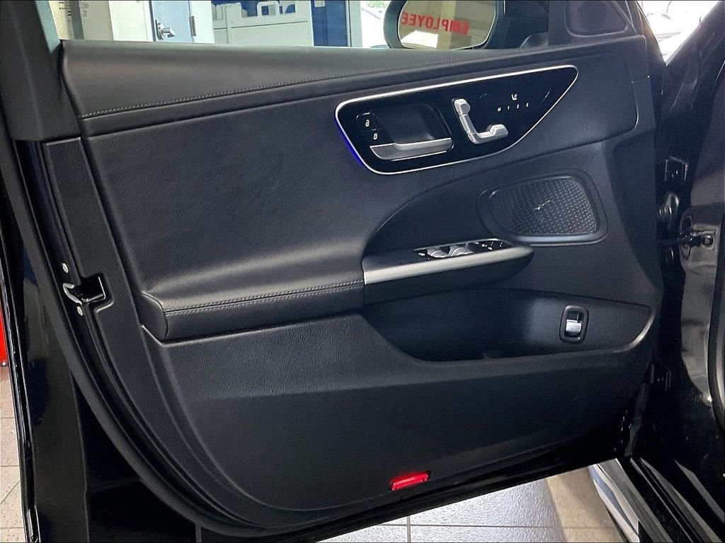 Used 2023 Black Mercedes-Benz C 300 image 9