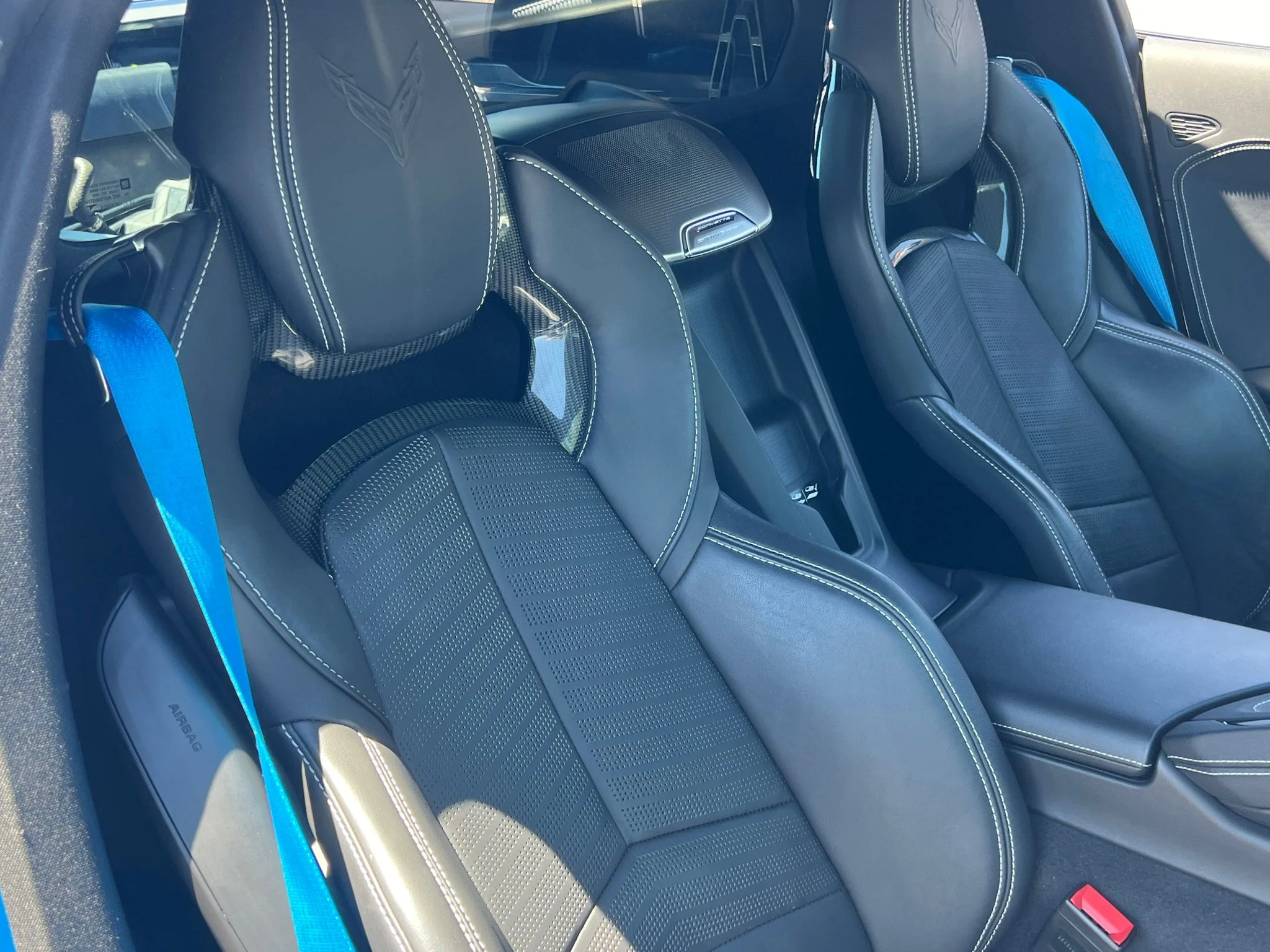 Used 2021 Blue Chevrolet Stingray image 36