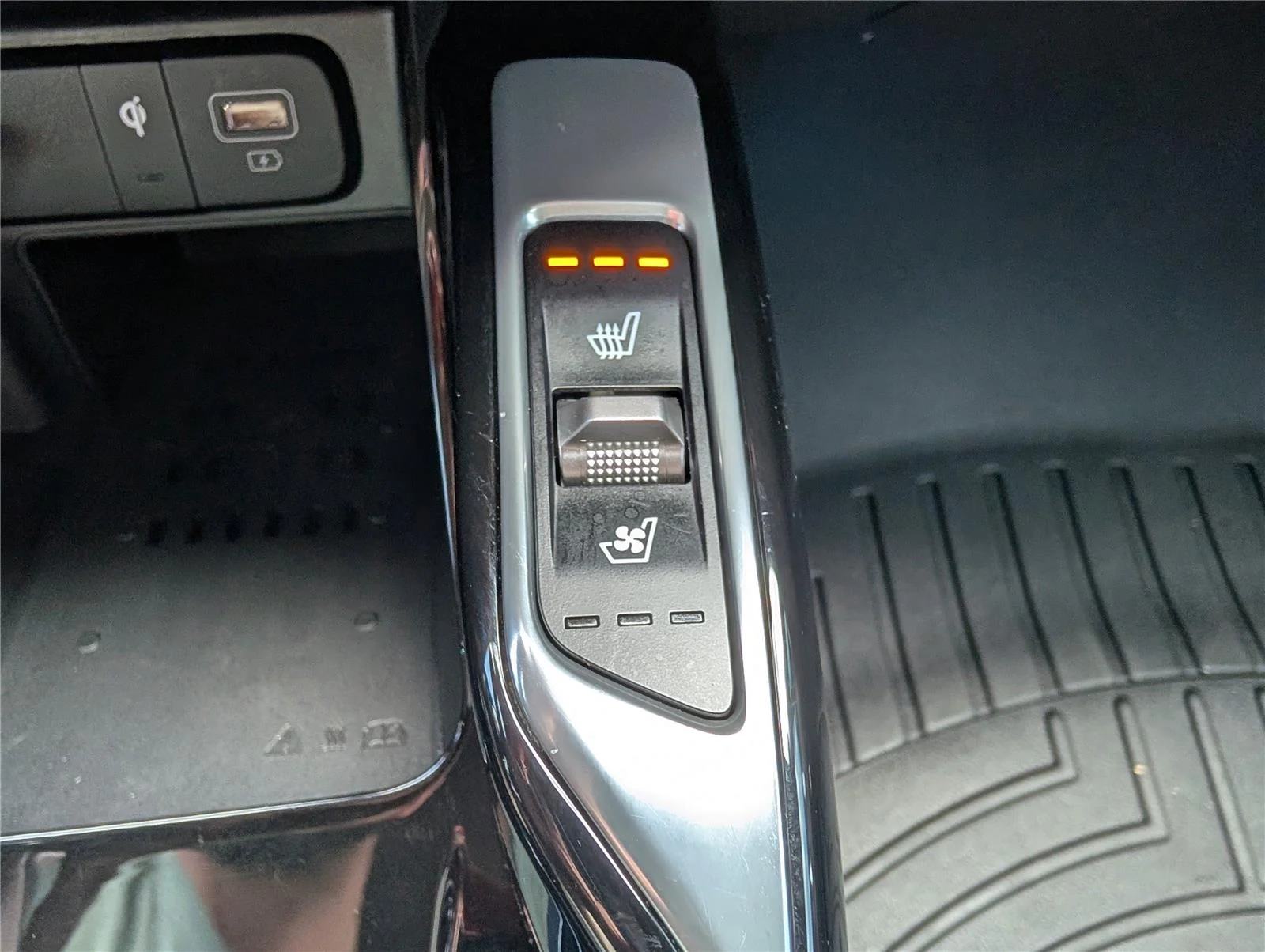 Used 2023 Glacial White Pearl Kia X-Line SX Prestige image 20