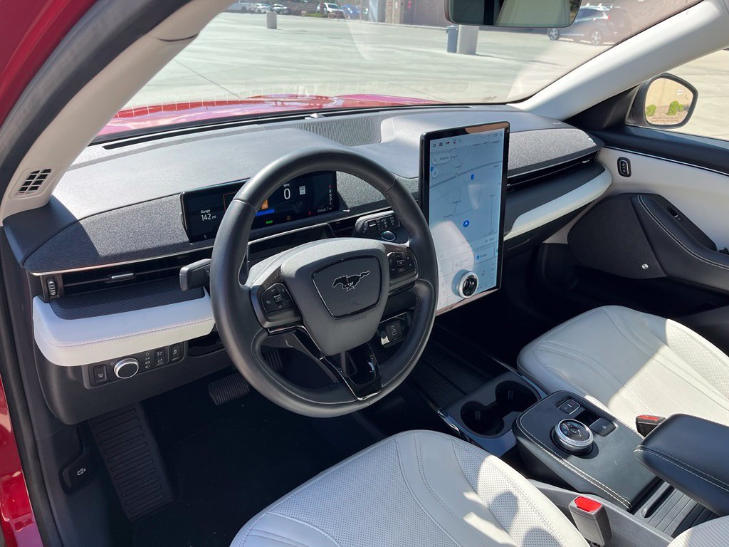 Used 2021 Red Ford Premium image 12