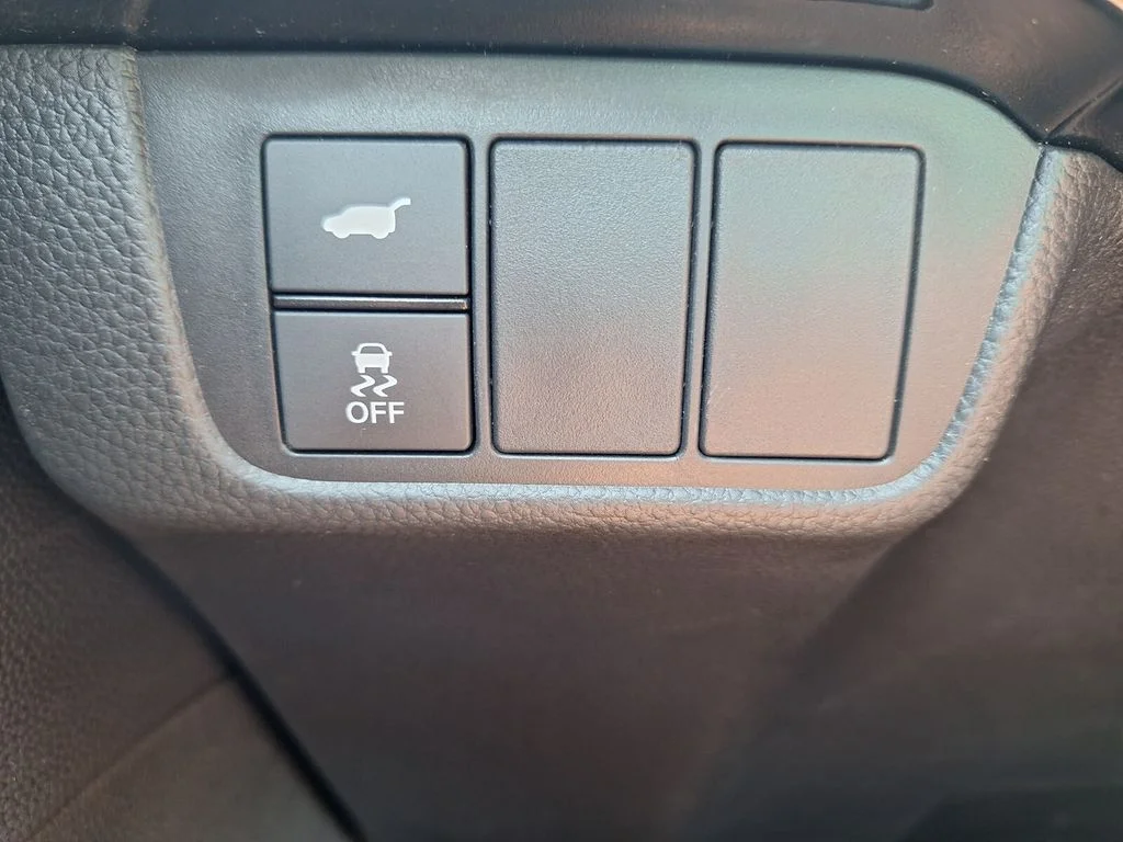 Used 2025 Black Honda EX-L image 12