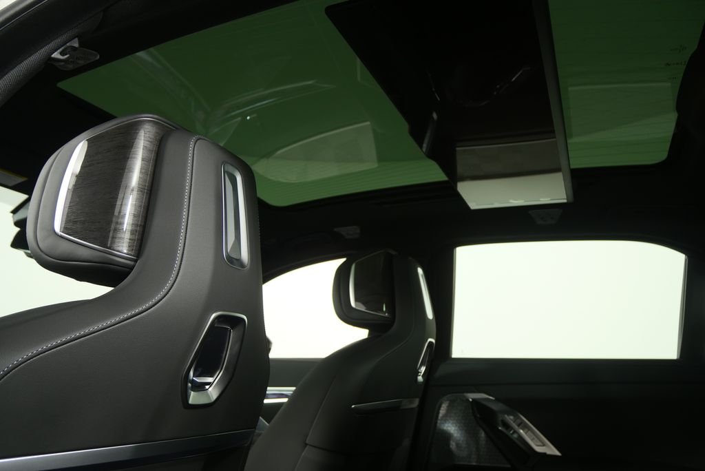 New 2026 Oxide Grey Metallic BMW xDrive60 image 18