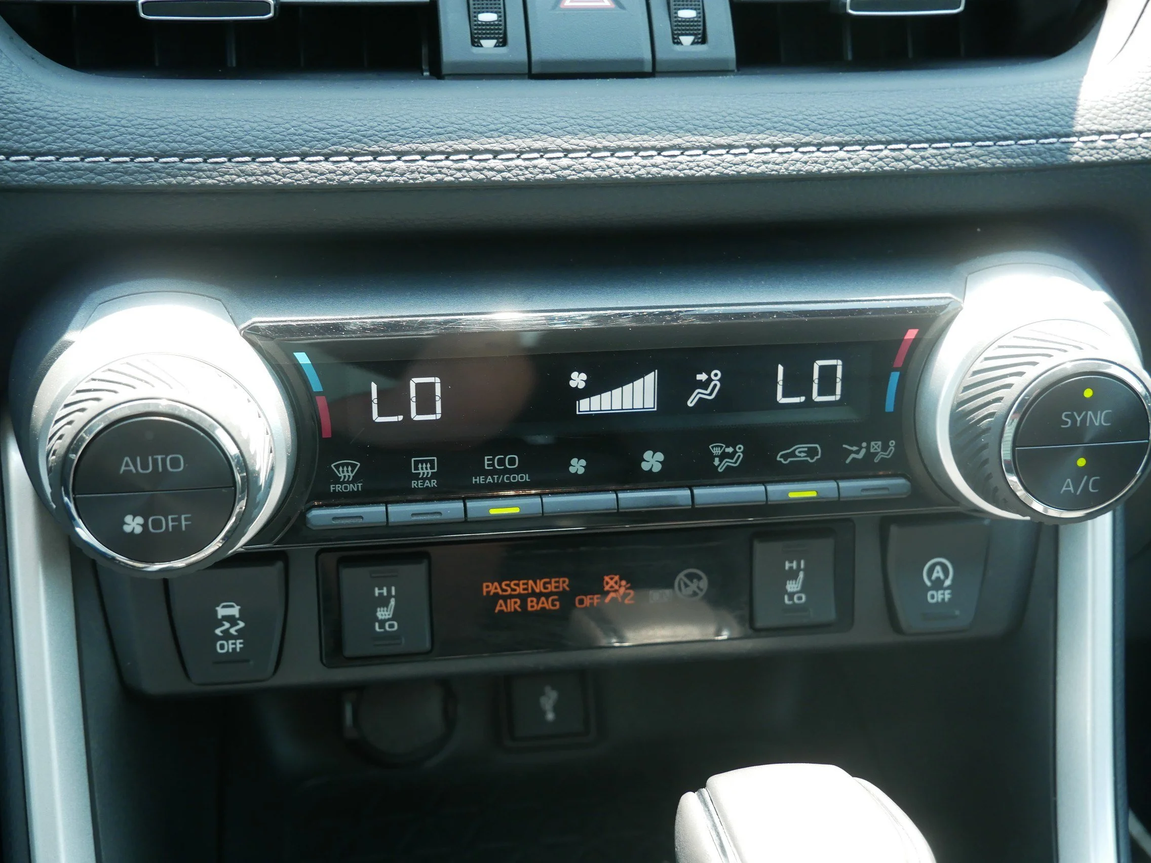 Used 2021 Magnetic Gray Metallic Toyota XLE Premium image 23
