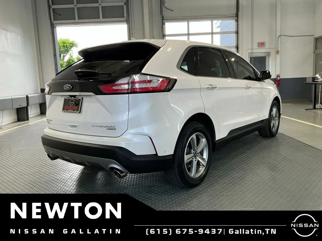 Used 2019 White Platinum Clearcoat Metallic Ford Titanium image 26
