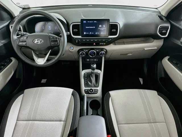 New 2026 Hyundai VENUE SEL