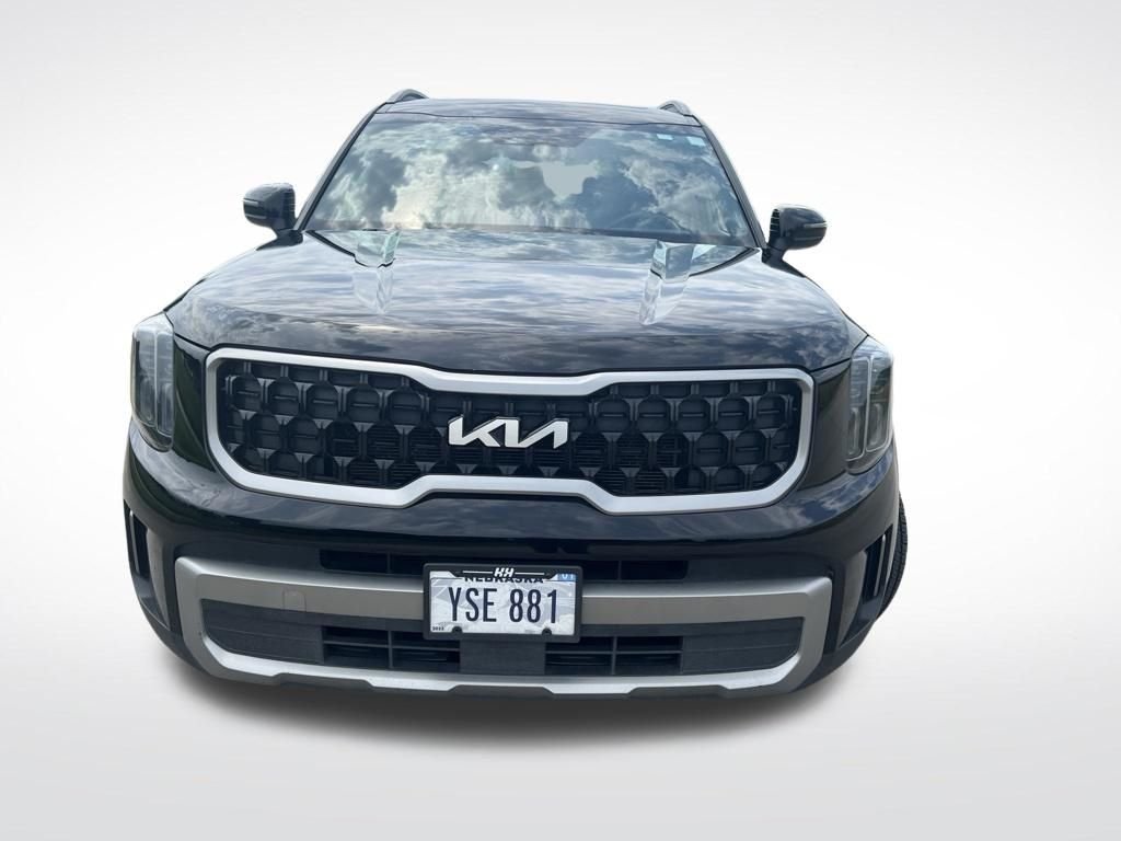 Used 2023 Black Kia EX X-Line image 2