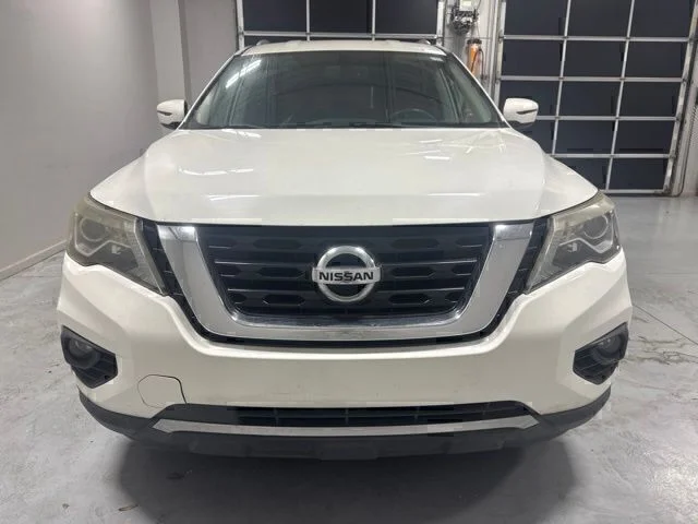 Used 2017 White Nissan SV image 3