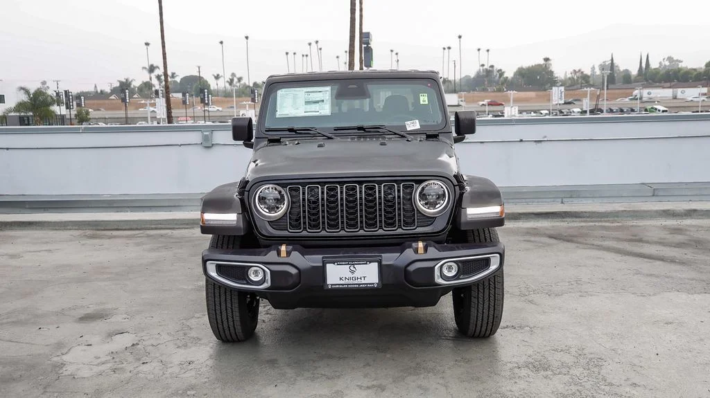 New 2026 Black Jeep 85th Anniversary Edition image 3