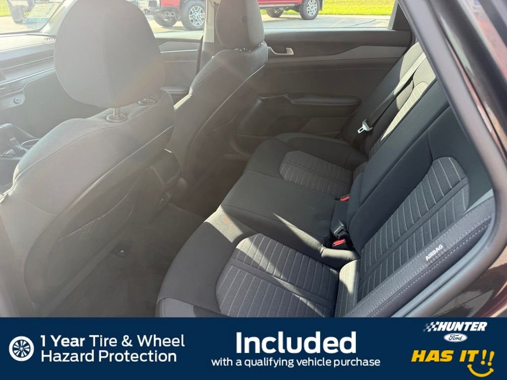 Used 2026 Gray Kia LXS image 10