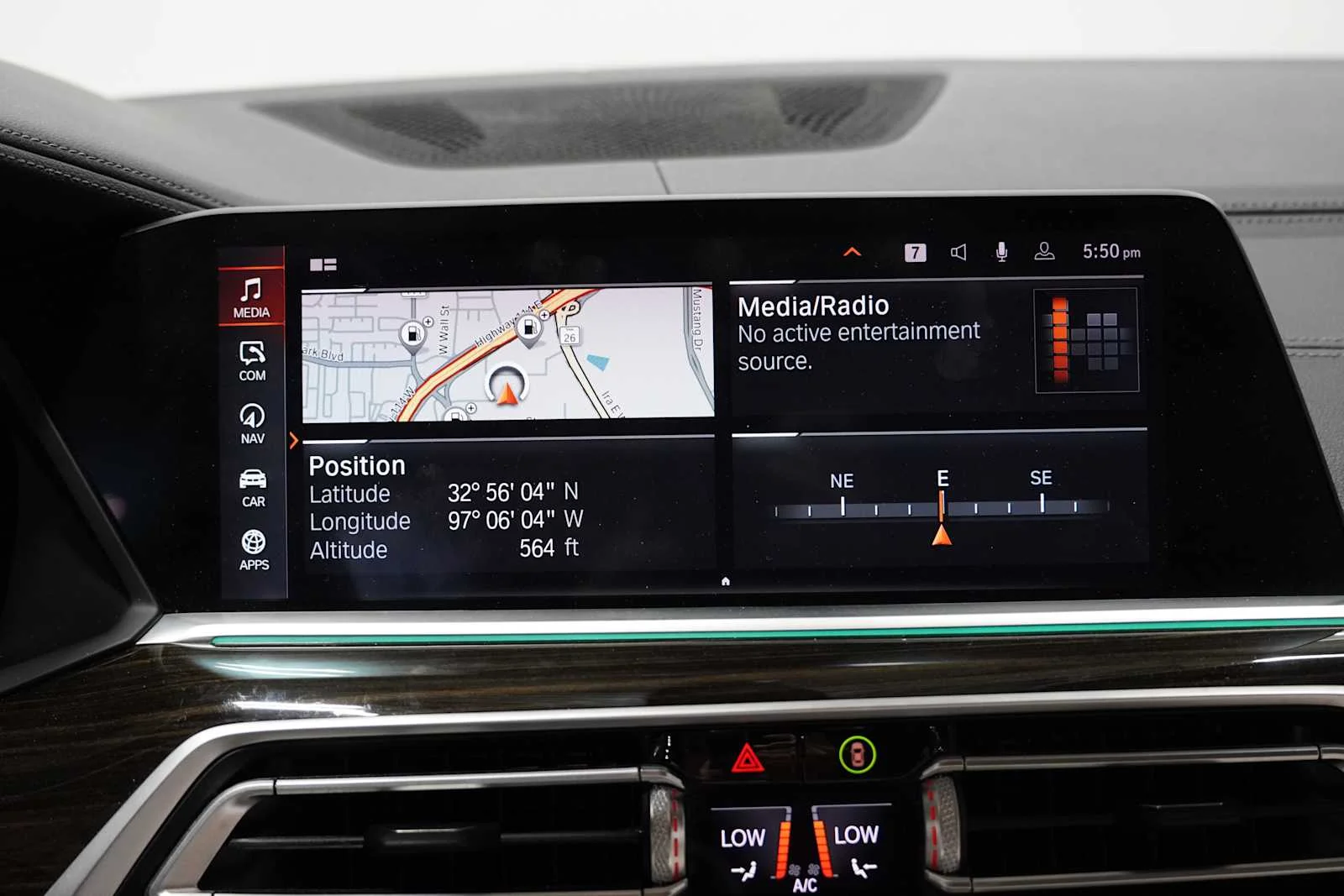Used 2021 Alpine White BMW sDrive40i image 16