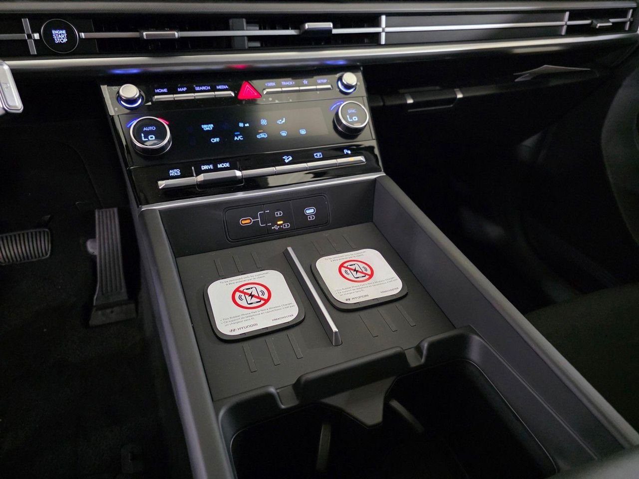 New 2026 Serenity White Hyundai SE image 28