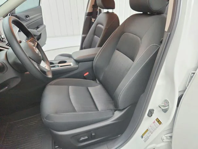 New 2026 White Nissan 2.5 SV image 19