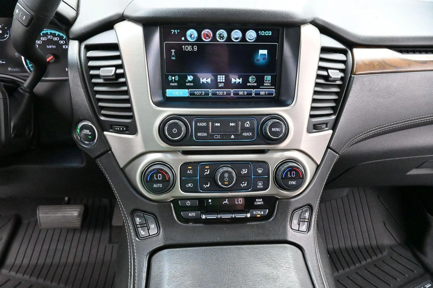 Used 2020 Summit White GMC Denali image 26