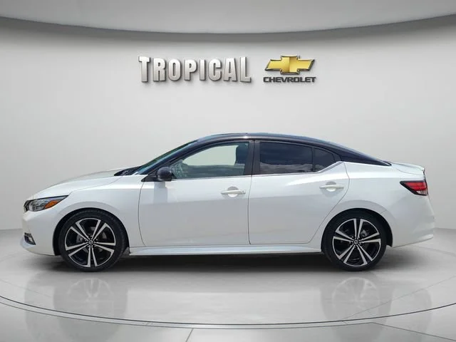Used 2021 White Nissan SR image 2