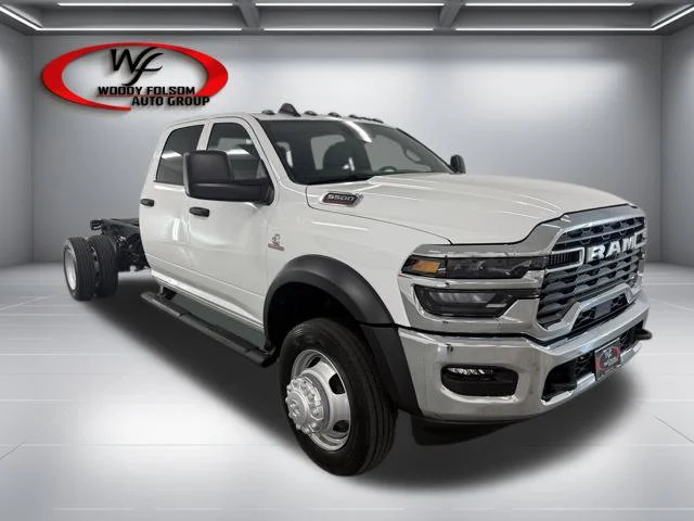 New 2026 Bright White Clear-Coat Exterior Paint RAM Tradesman image 3