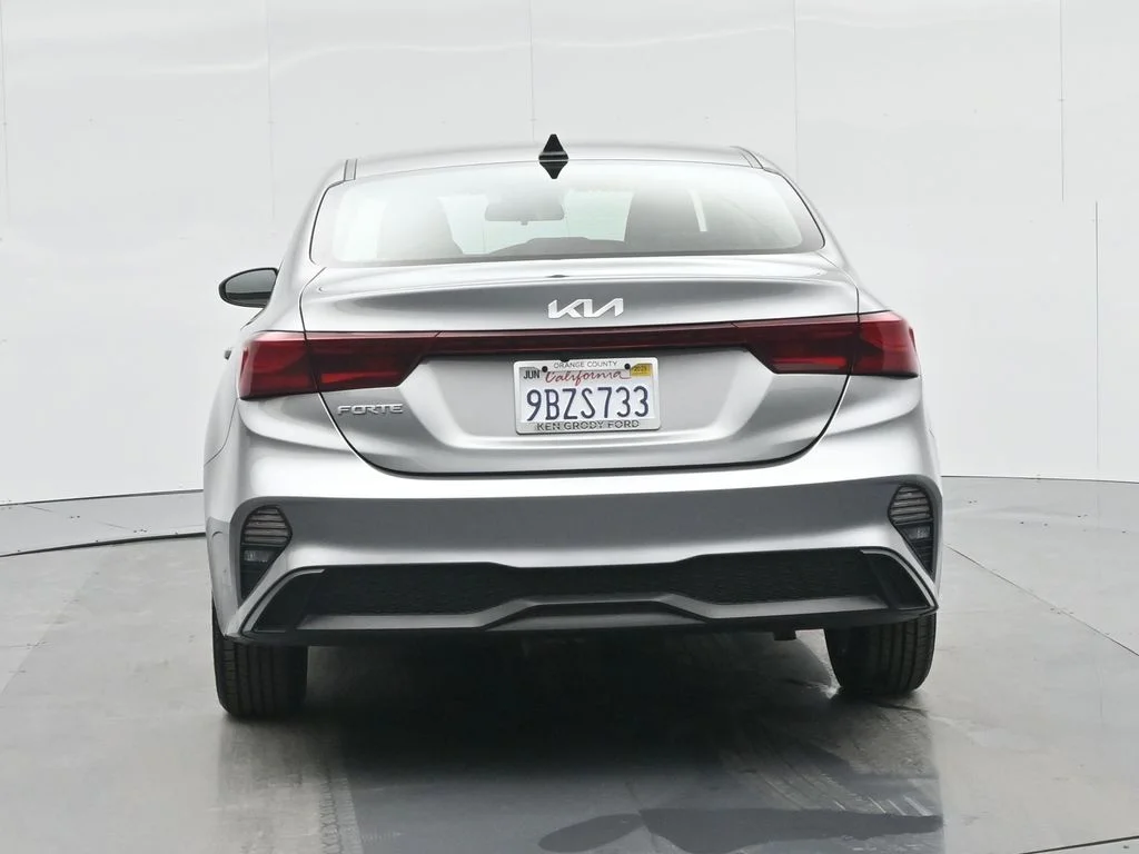 Used 2022 Gray Kia LXS image 51