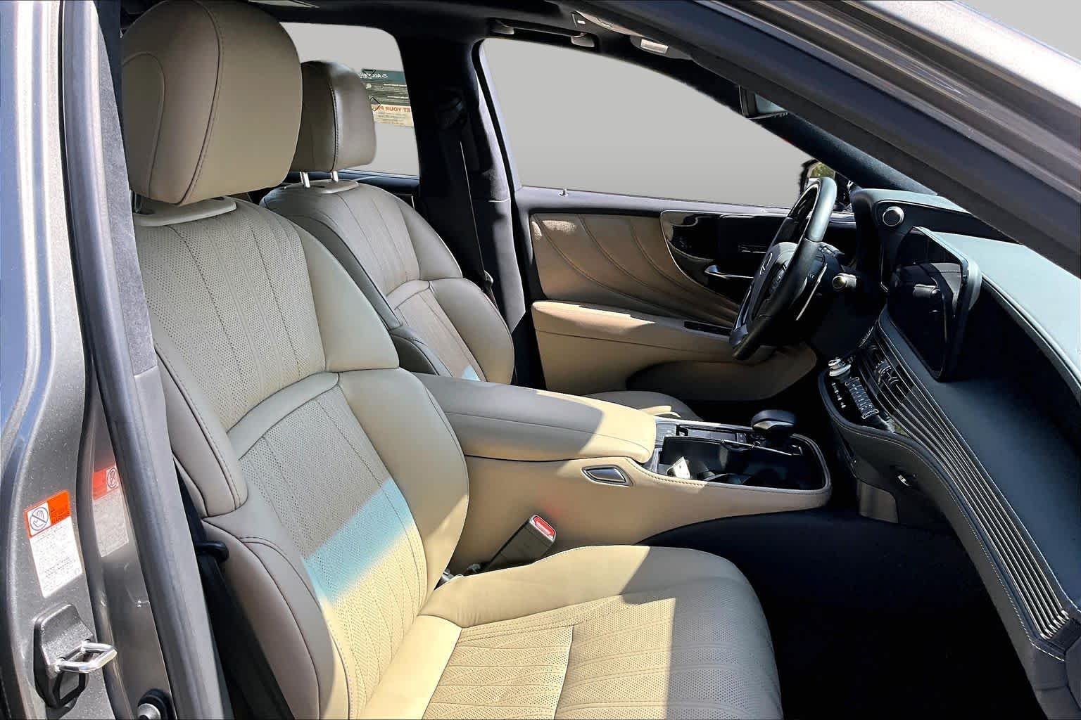 Used 2022 Manganese Luster Lexus  image 9