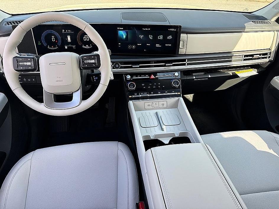 New 2026 Shimmering Silver Hyundai SE image 21