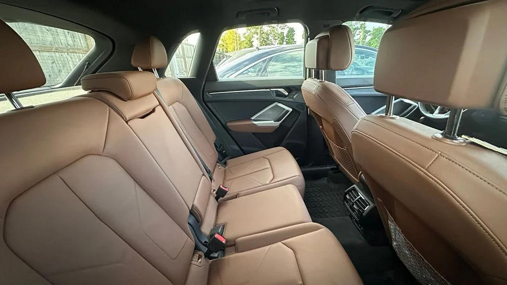 Used 2023 Ibis White Audi Premium image 6