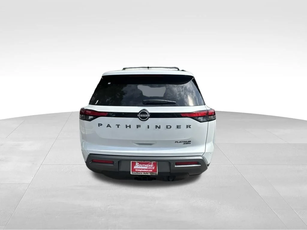 New 2026 Everest White Pearl TriCoat Nissan Platinum image 3