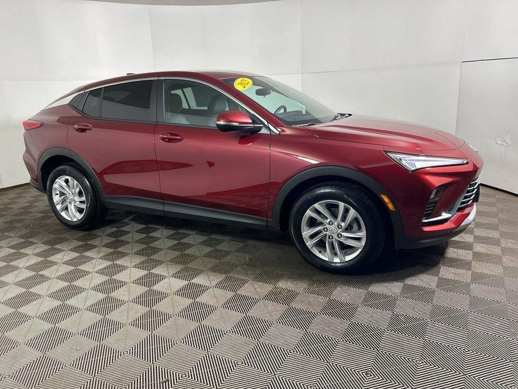 Used 2025 Cinnabar Metallic Buick Preferred image 5