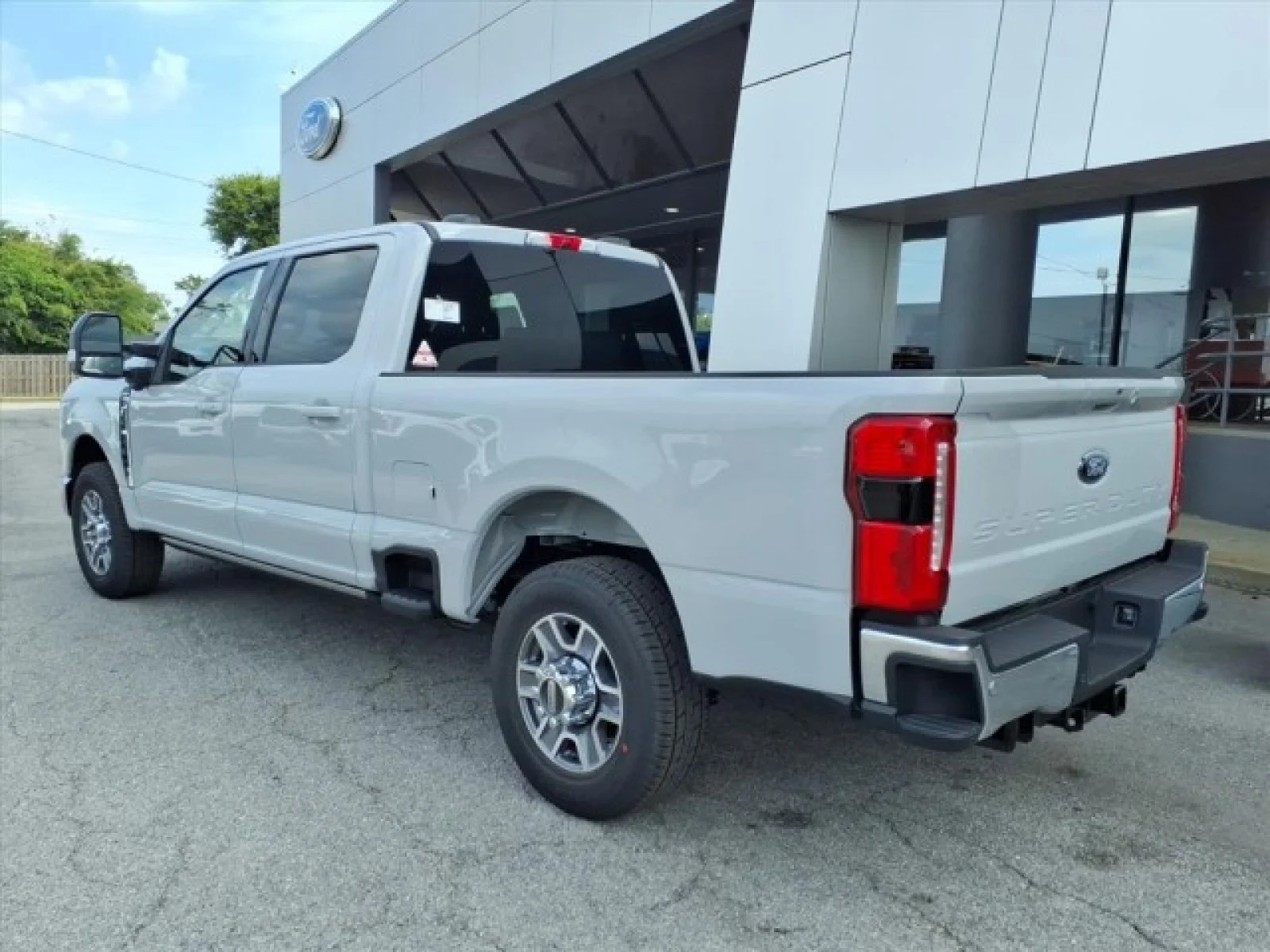 New 2026 Avalanche Ford LARIAT image 3
