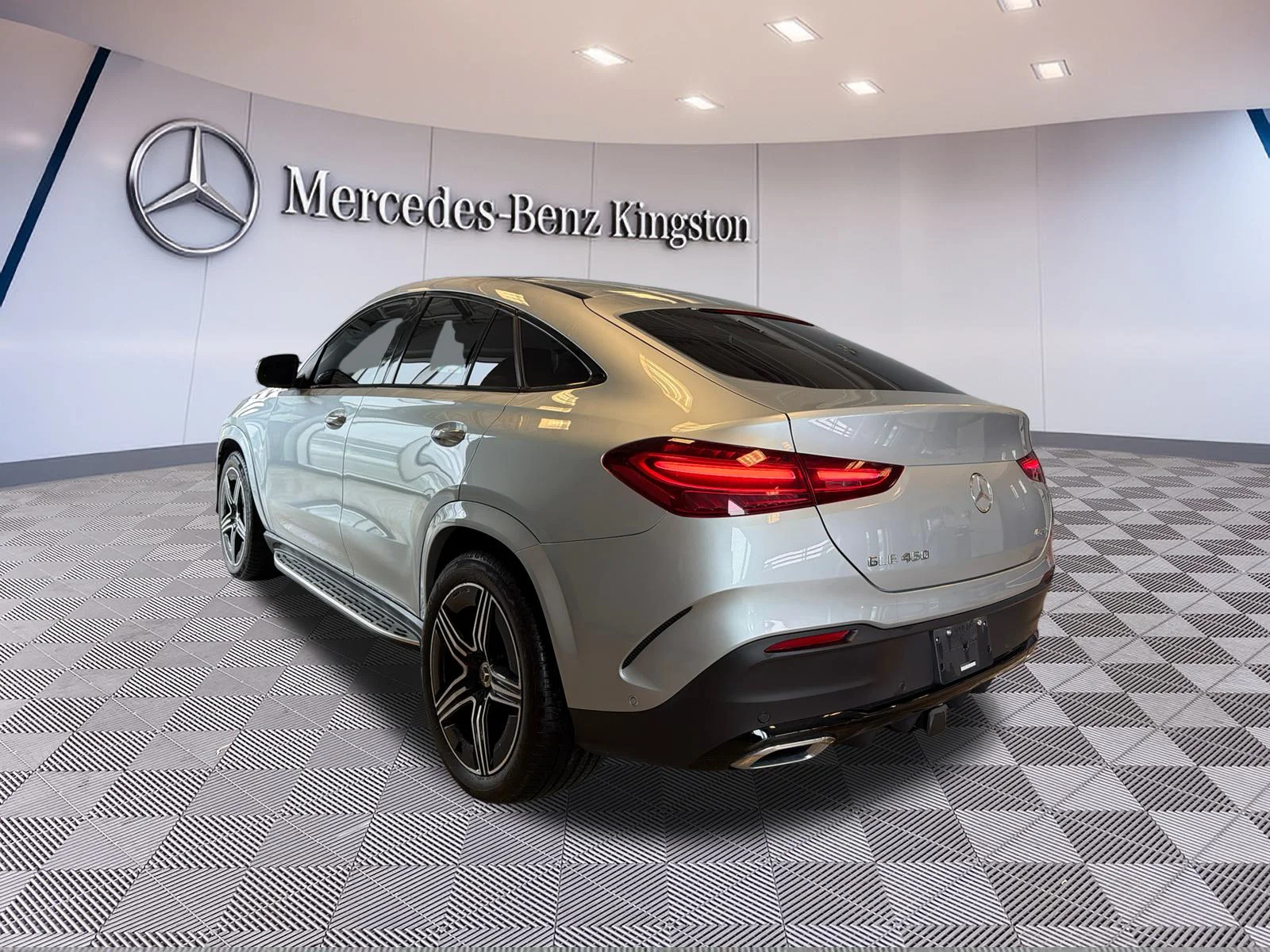 Used 2025 Silver Mercedes-Benz Gle 450 4matic Coupe image 8