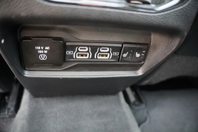 Certified Used 2022 Silver Jeep Limited image 19