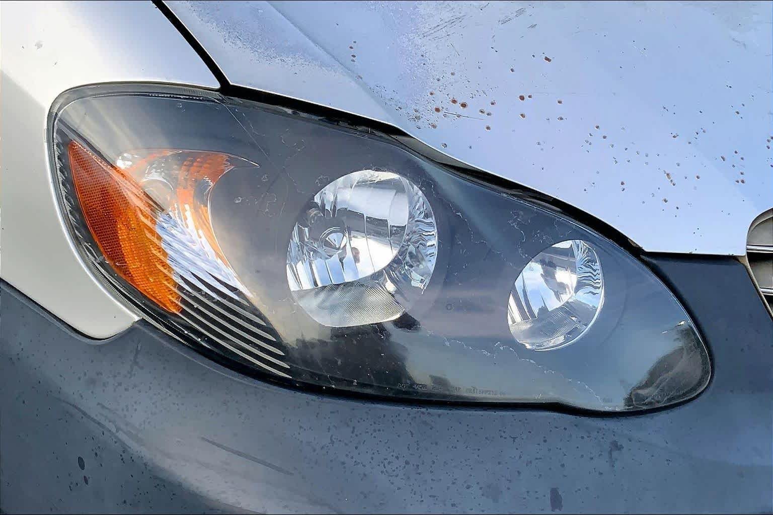 Used 2003 Lunar Mist Metallic Toyota LE image 23