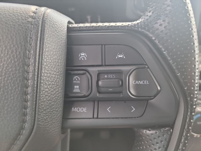 Used 2025 Red Toyota SR image 27