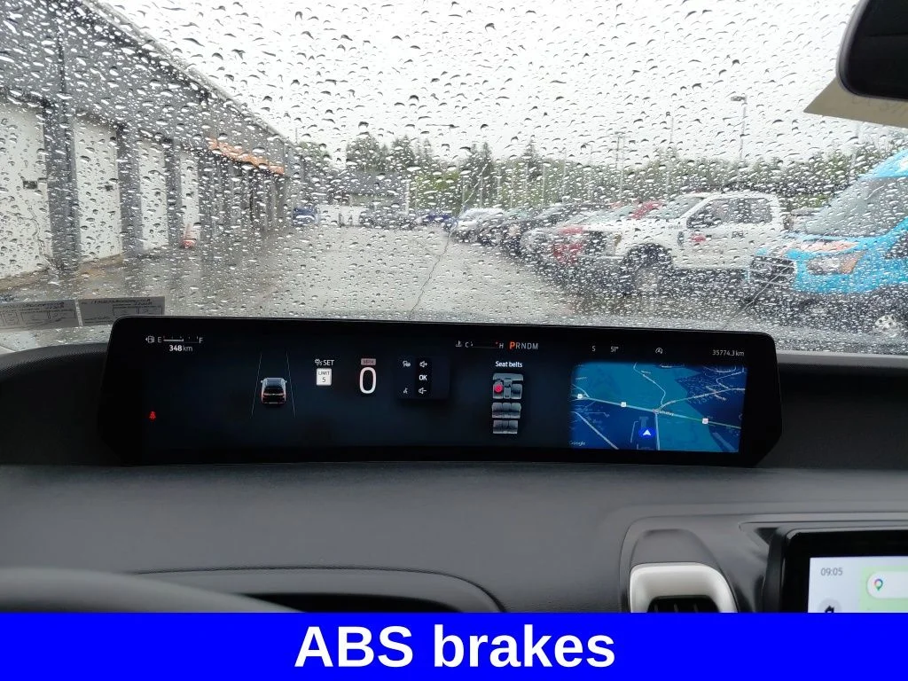 Used 2025 Black Metallic Ford Active image 21