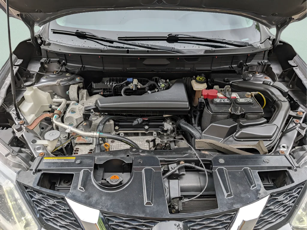 Used 2016 Gray Nissan SV image 40