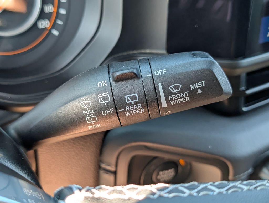2025 Jeep Wrangler 4-Door Sahara - Photo 30