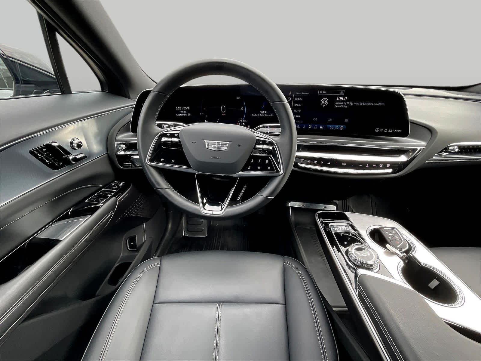 2024 Cadillac LYRIQ Tech - Photo 10