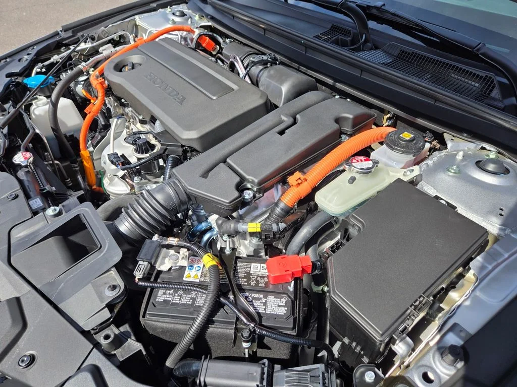Used 2025  Honda Sport image 21