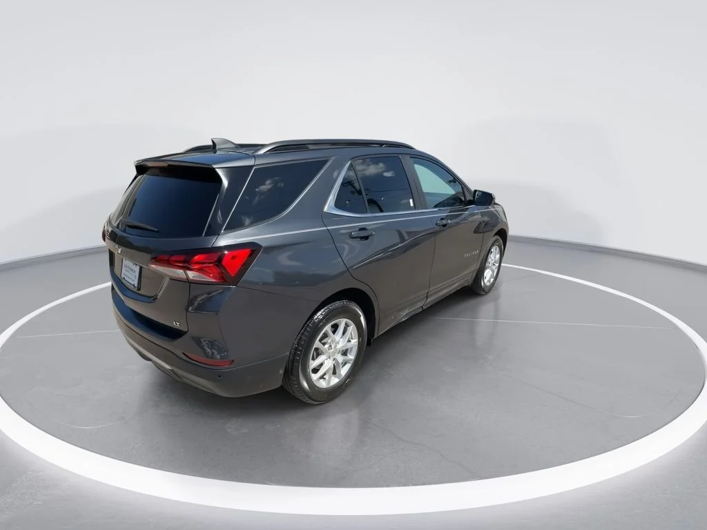 Used 2023 Gray Chevrolet LT image 8