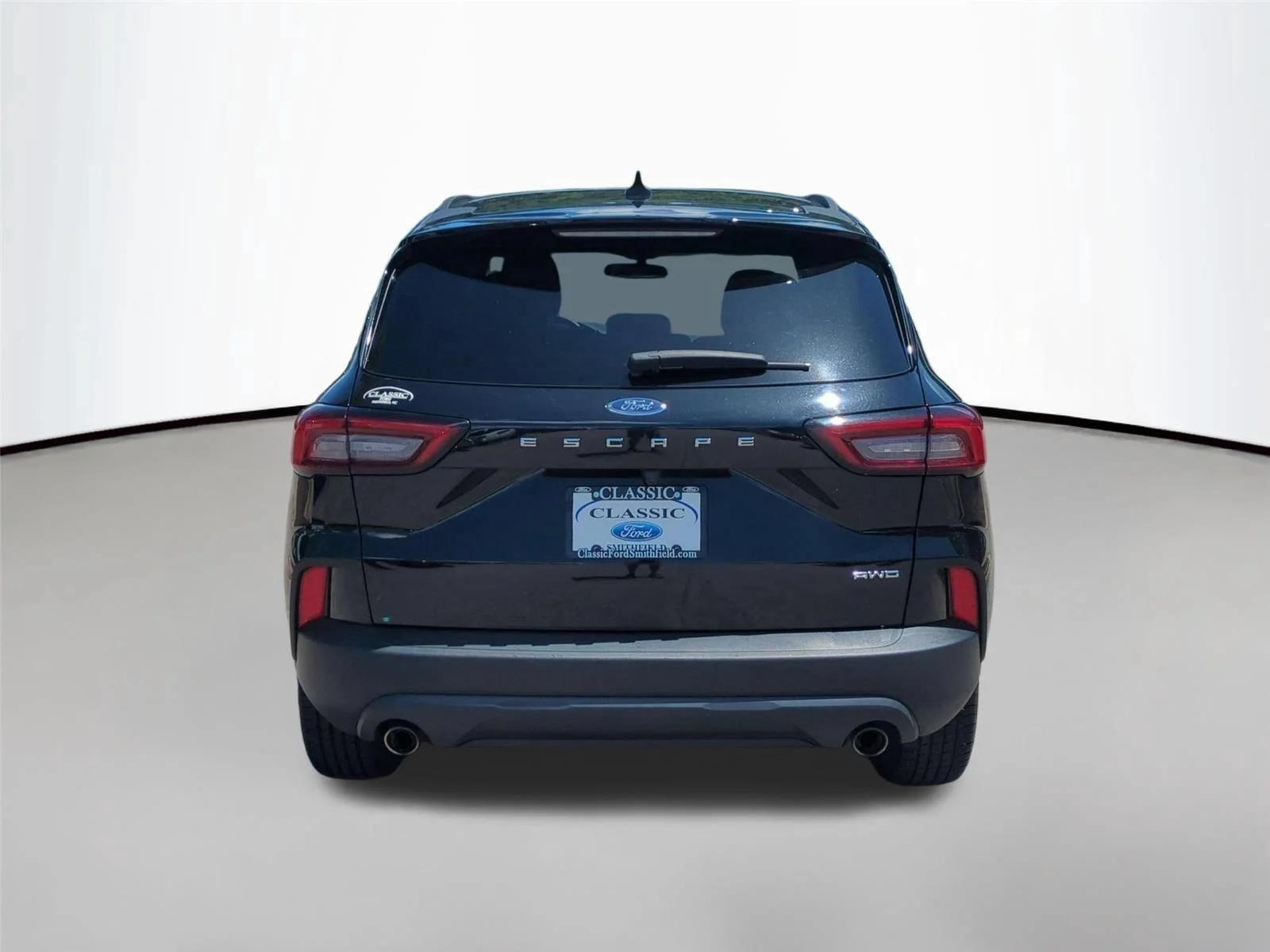 Used 2025 Agate Black Ford ST-Line Select image 4