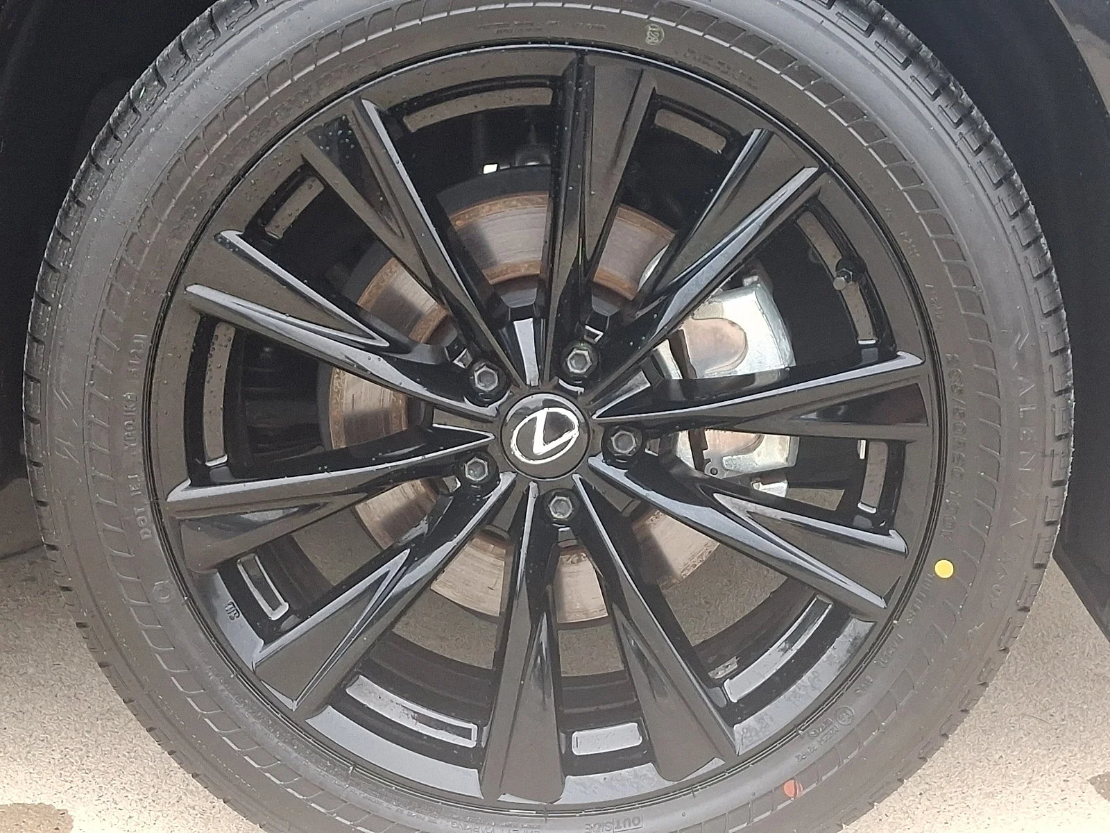 Certified Used 2024 OBSIDIAN Lexus  image 7