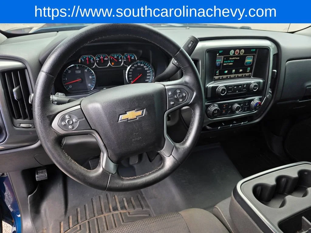 Used 2015 DEEP OCEAN BLUE METALLIC Chevrolet LT image 16