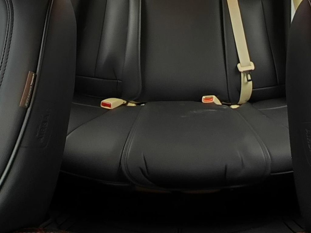 Used 2014 White Toyota Limited image 13