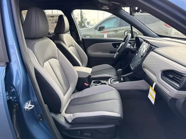 2025 Subaru Forester Limited - Photo 12