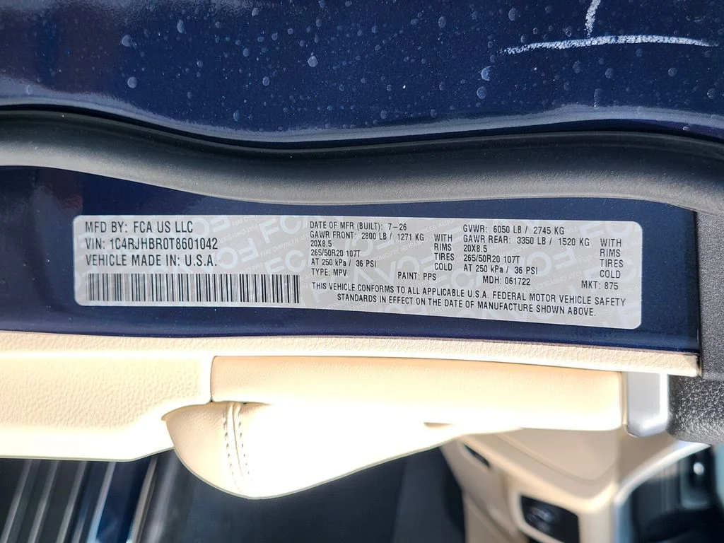 New 2026 Fathom Blue Pearlcoat Jeep Limited image 36