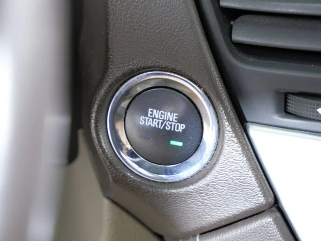Used 2018 Beige Chevrolet Premier image 27